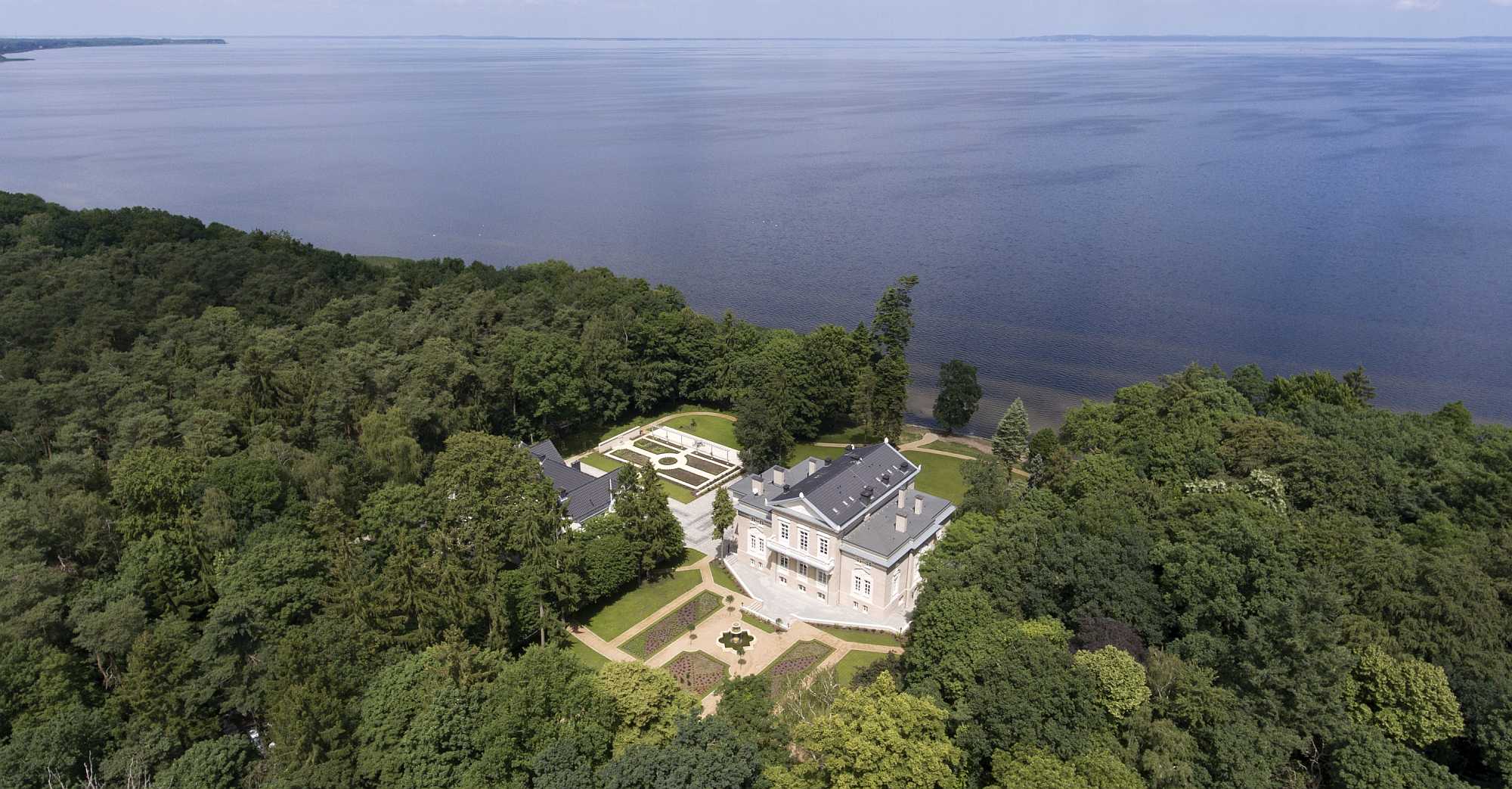 Luxury lakeside castle Poland
