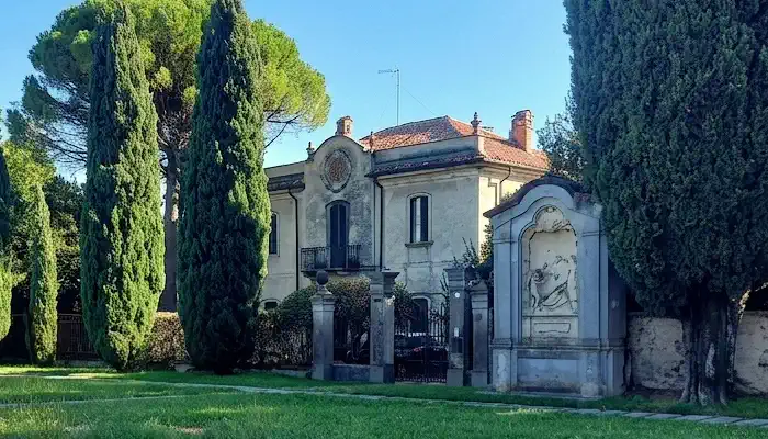 Period mansion Costa Masnaga, Lombardy
