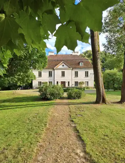 Manor House Property search 2025