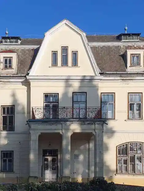 Castles Manors Mansions Hungary