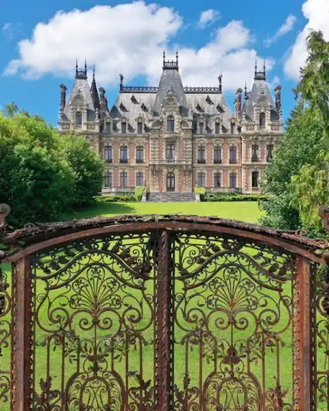 Photos /pp/lumen/chateaux-france.webp