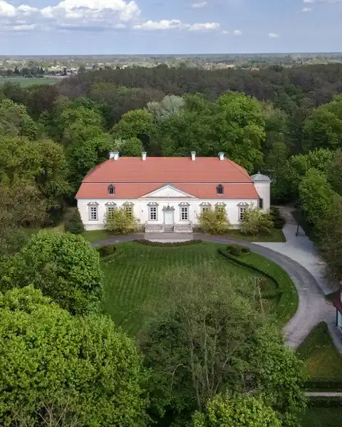 Photos /pp/lumen/palace-polsce.webp