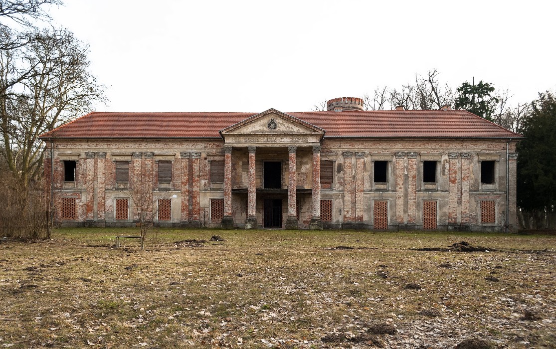 Manor in Chobienice, Chobienice