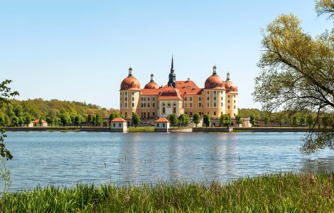 Moritzburg, Schlossallee - Moritzburg Castle, Saxony