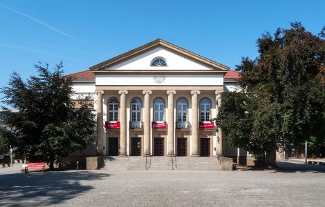 /pp/public_domain/thumb-deutschland-thueringen-nordhausen-theater.jpg