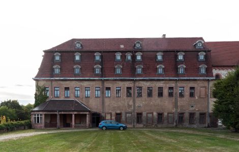 /pp/public_domain/thumb-sachsen-wechselburg-schloss-barock.jpg