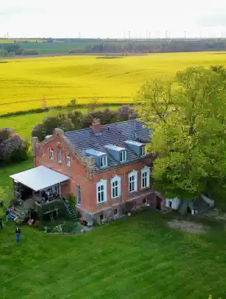 Country manor in the Uckermark, c. 1870, 5.6 hectares, secluded position