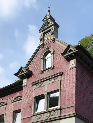 Historic Villa for Sale in Altena, Germany – A Unique Property with Castle Views, 58762 Altena, North Rhine-Westphalia
