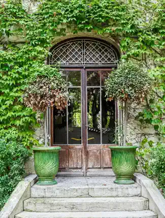 Historic residence with 4,000 sq. ft. of living space in Lyon Saint-Just, Lyon, Lyon 5e Arrondissement