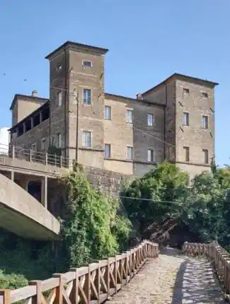Castello Licci – Operating luxury resort in 17th-century fortress