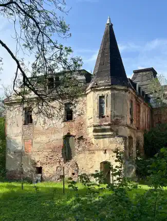 Castle estate near Wroclaw in Komorowice, Komorowice, Lower Silesia