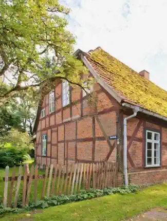 Rectory dating from 1800, 19386 Kreien, Mecklenburg-West Pomerania