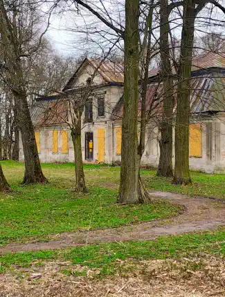 Estate with manor house and park in Raszków - 52 acres, Raszków, Holy Cross Region