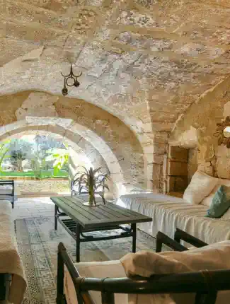 Character house in Uzès with pool and garden, Uzès, Occitania