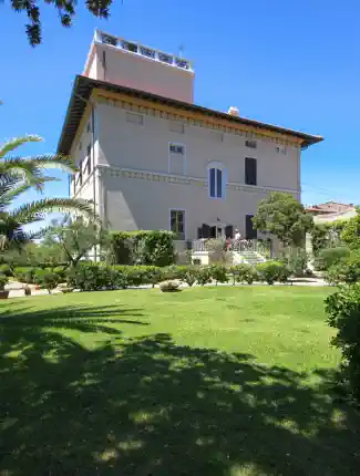 Villa Bondi with Sea View in Marina di Pisa, Marina di Pisa, Tuscany