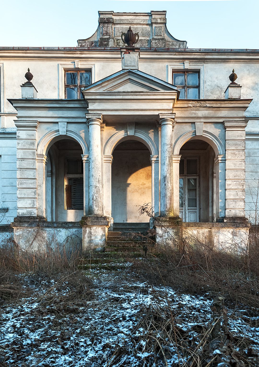 Porch Manor in Lodz