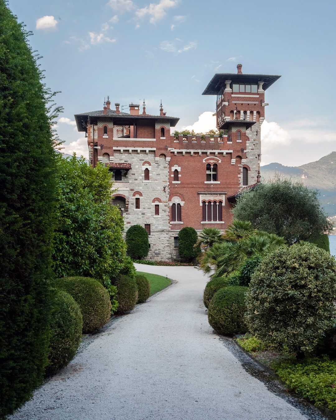 Villa La Gaeta, Entrance