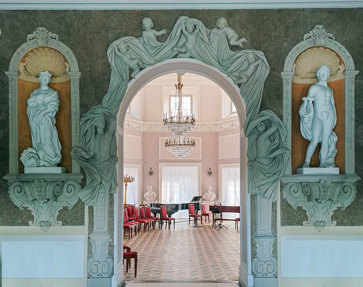 Otwock Wielki, castle near Warsaw, Interior